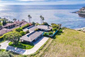 Oceanfront homes for sale in Palos Verdes