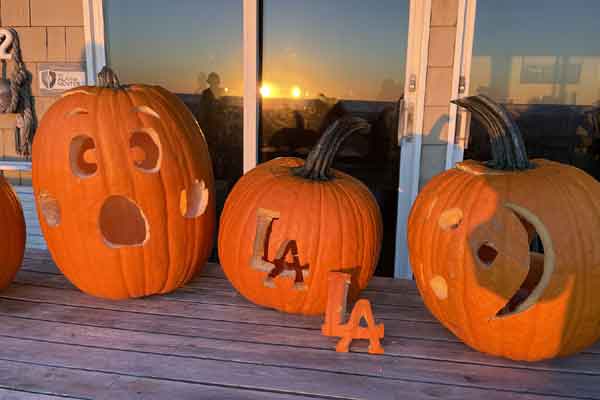 Dodgers pumpkins